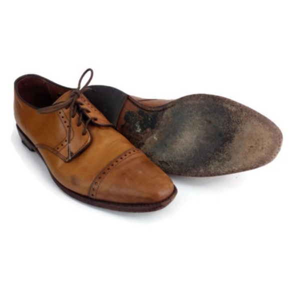 Allen Edmonds Men\'s Brown Casual Oxfords Size 10 D main image 4